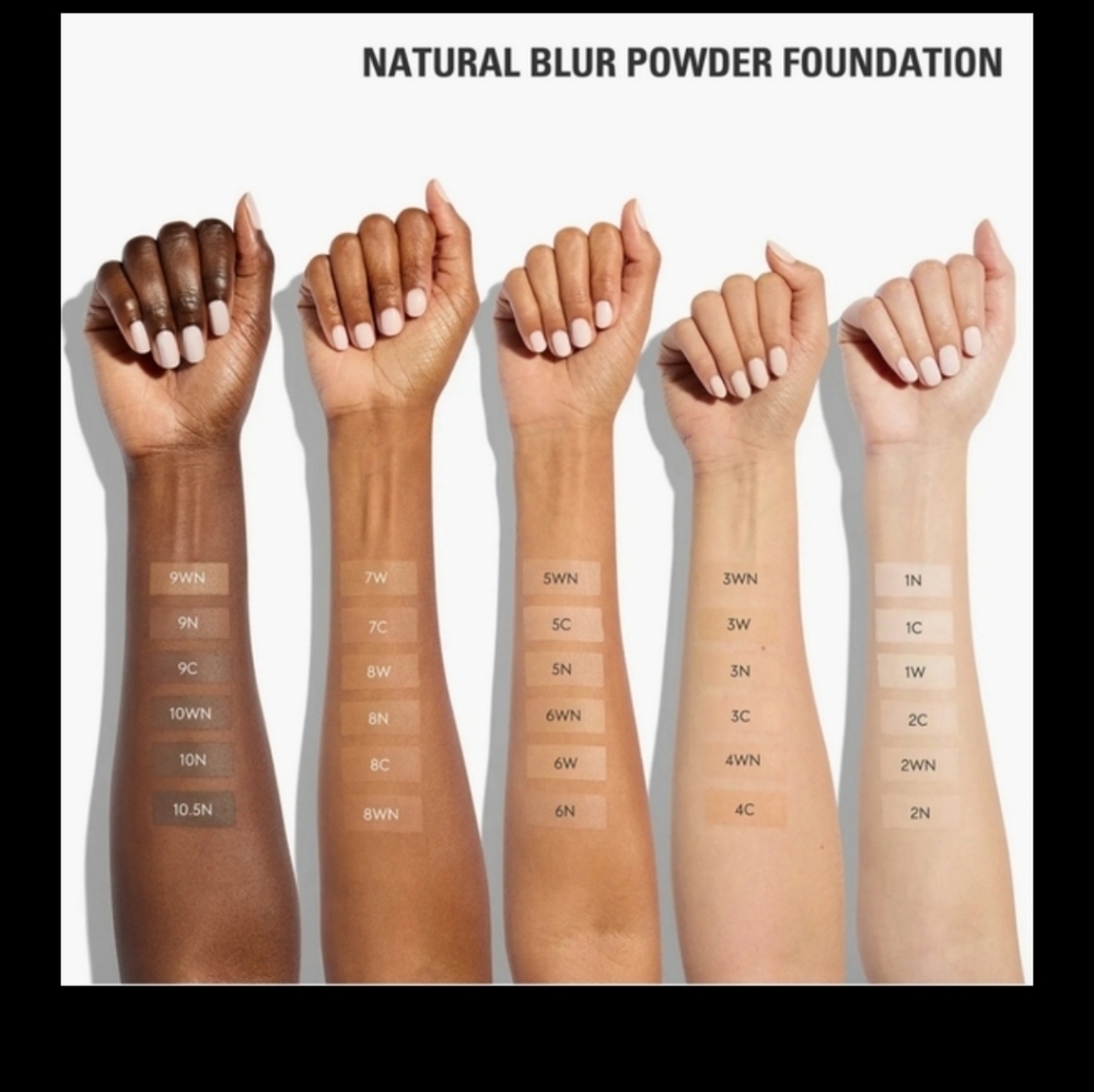 Kylie Cosmetics Natural Blur Powder Foundation - 3N - Picture 9 of 9